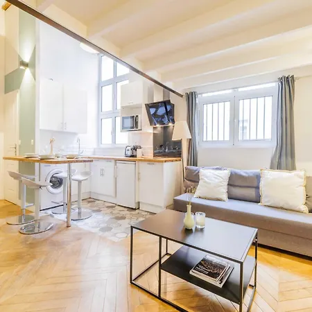 Apartman Quiet 1br 4p - Quartier Du Mail